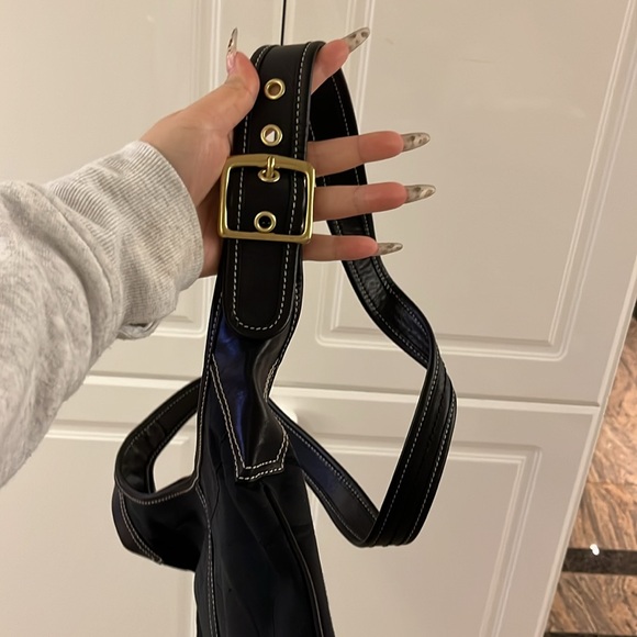 Vintage Coach Black and Gold Cross Body Bag - Picture 8 of 11